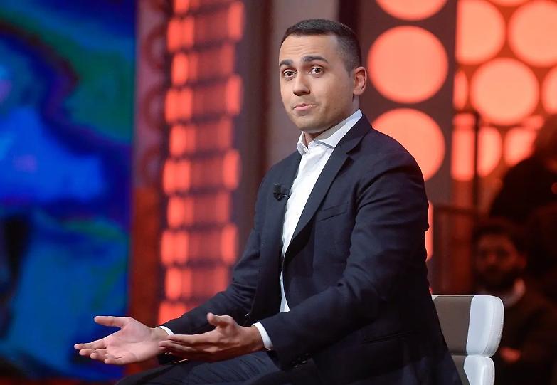 &ldquo; Chiedete a Di Maio&rdquo;. Ovvero, scaricare su uno le colpe di tanti