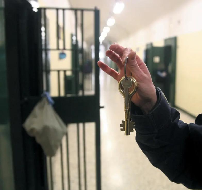 Ismail al giudice: &ldquo;Mi picchiano e mi dicono di non testimoniare&rdquo;