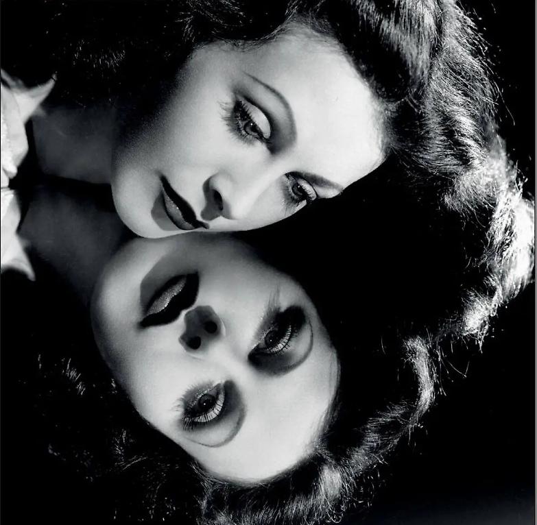 La doppia vita di Hedy Lamarr, attrice pi&ugrave; bella del mondo e genio della scienza bellica