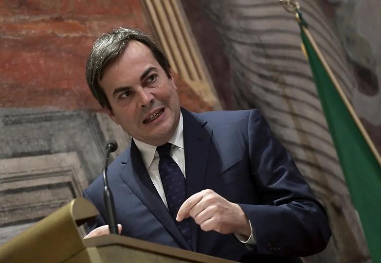 Bufera sul salva- Stati, i 5Stelle contro Conte: &laquo;Informi le Camere&raquo;