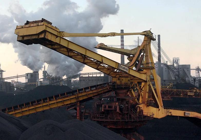 Ilva, Crisi pilotata? Ora i pm indagano, sequestri e perquisizioni