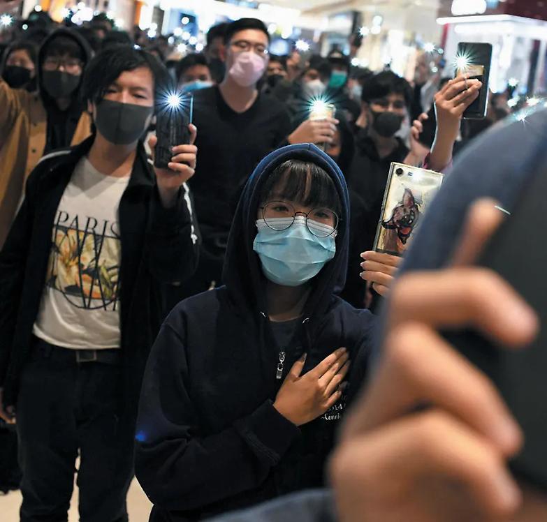 Hong Kong, condannato un bambino di 12 anni