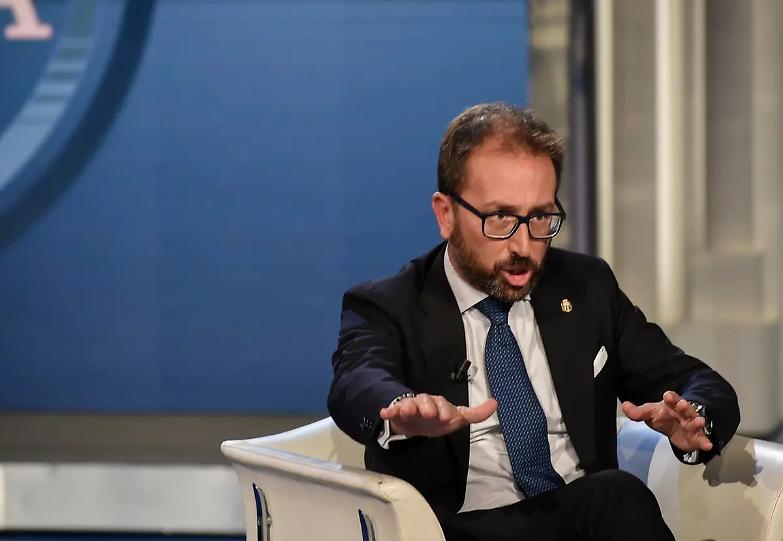 Scandalo Csm, Bonafede: &laquo;Crisi senza precedenti, stop al correntismo&raquo;