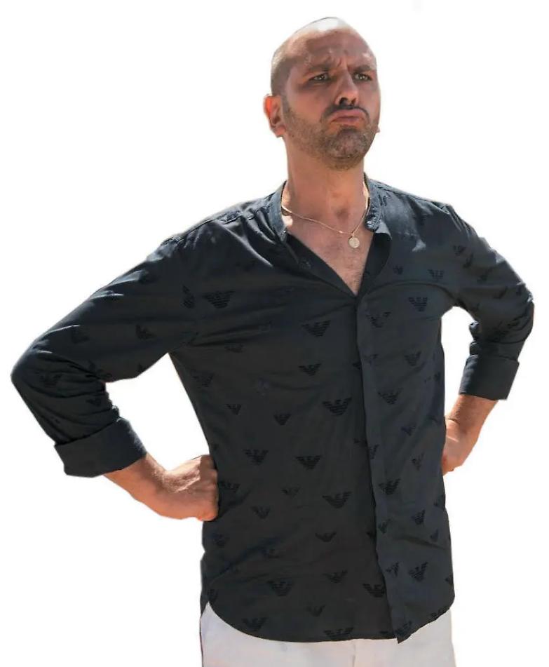 Cara sinistra, Checco Zalone &egrave; riuscito dove tu hai fallito