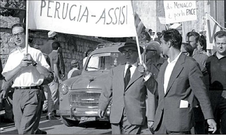 In ricordo di Aldo Capitini Instancabile apostolo della pratica nonviolenta