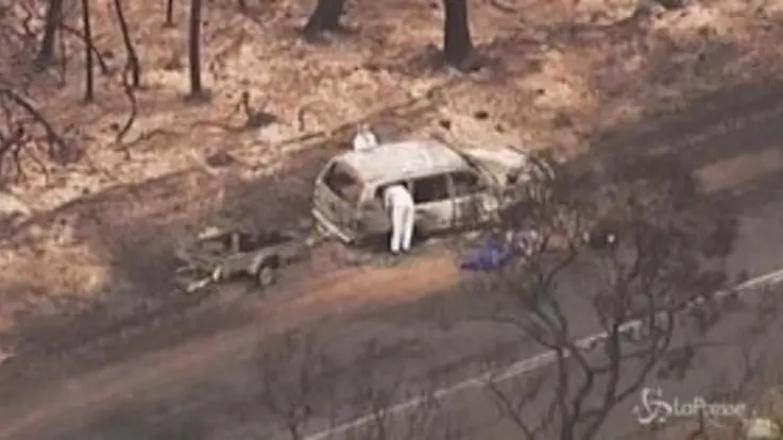 Australia, fuga dalle fiamme evacuate citt&agrave; e villaggi