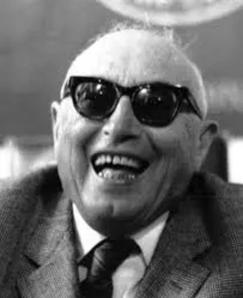 Pietro Nenni, rivoluzionario che avvers&ograve; il fascismo e scivol&ograve; sul Fronte popolare