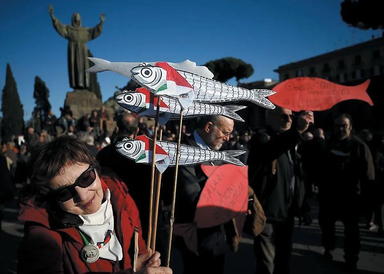 Sardine, annunciato il Congresso. &laquo;Ora terza fase&raquo;