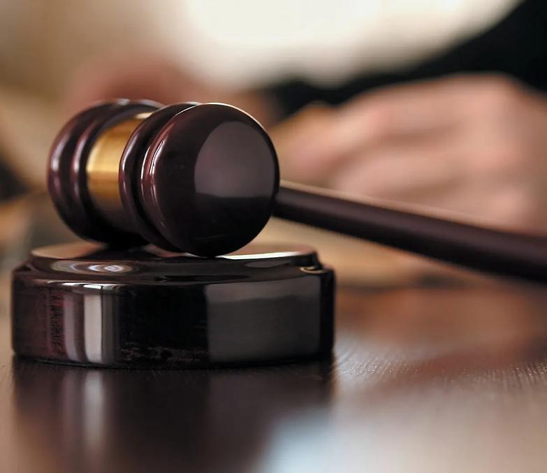 Patrocinio a spese dello Stato, ritocchi d&rsquo;intesa con il Cnf