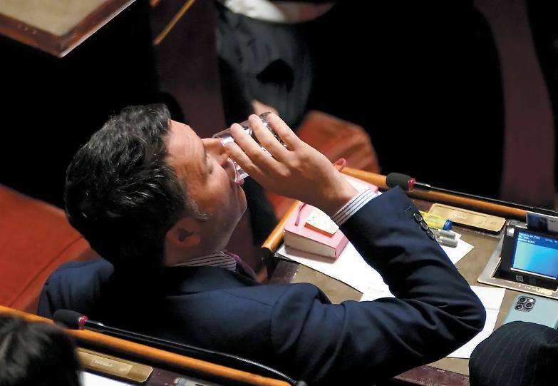 Il Germanicum scontenta tutti, anche Renzi e i 5 Stelle
