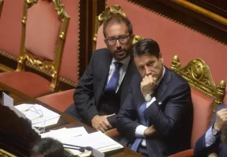 L'inciucio che serve a governare