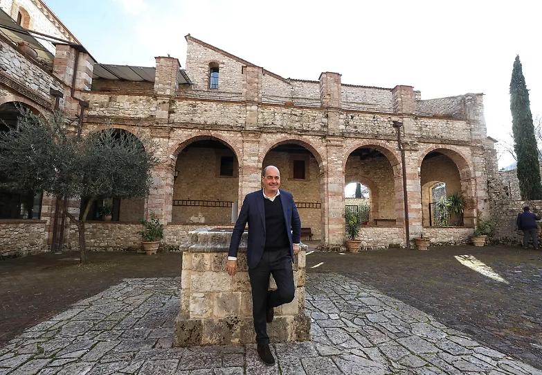 La stagione dei congressi, dai partiti alle Sardine in cerca di una nuova anima