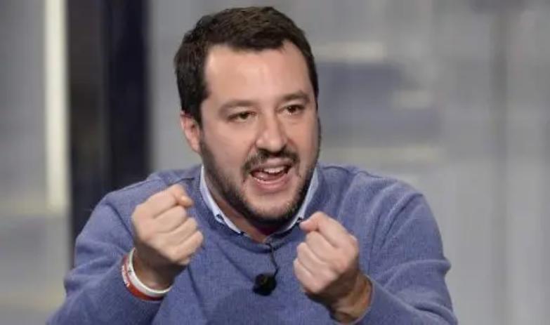 La Giunta &ldquo;dimezzata&rdquo; vota s&igrave;: &laquo;Processate Salvini per la Gregoretti&raquo;