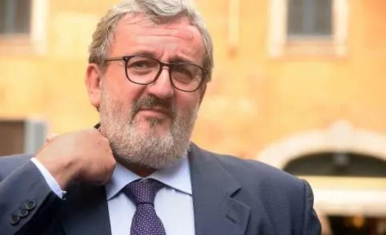 Puglia, Renzi sbatte le porte in faccia a Emiliano: &laquo;&Egrave; uno dei nostri principali avversari&raquo;