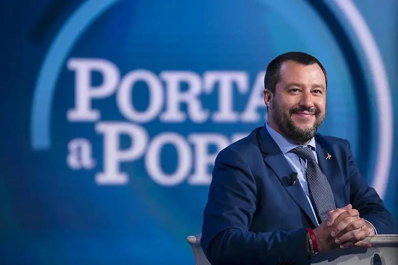 Bufera sulla Rai. Il Pd accusa: "Spot pro Salvini durante Juve-Roma"