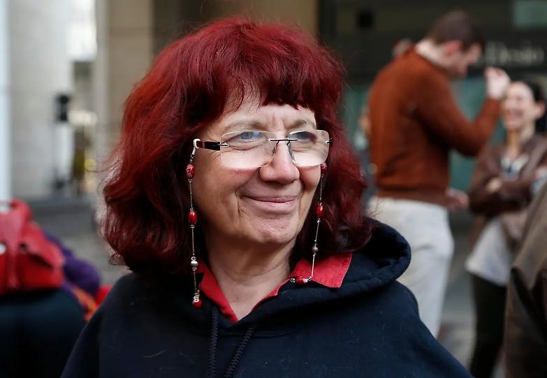 La lettera di Nicoletta Dosio: &ldquo;In cella 18 ore su 24 , ho avuto la conferma: il carcere va abolito&rdquo;