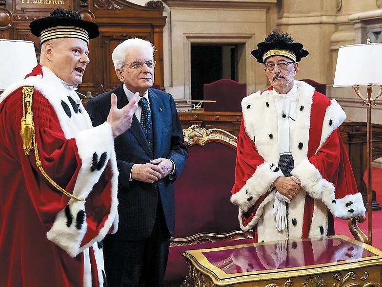 Il pg Salvi: &laquo;L&rsquo;indipendenza dell&rsquo;avvocato tutela anche noi pm&raquo;