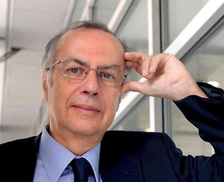 Rezza, Iss: &laquo;Le false notizie, tra la tavola e le mascherine&raquo;