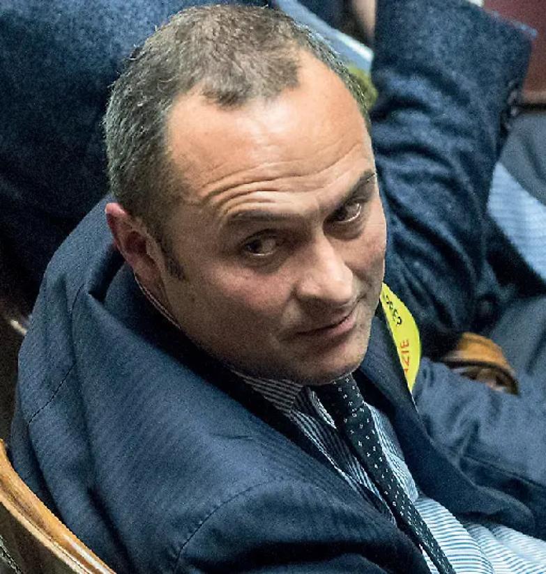 Costa (FI): &laquo;S&igrave; al tavolo del Cnf ma il ministro prima fermi tutto&raquo;