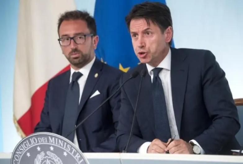 Forzatura in cdm: il governo approva la riforma del processo penale. Ma i renziani non ci sono