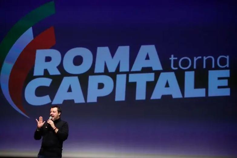 Salvini choc: "Aborto? Il pronto soccorso non &egrave; la soluzione a stili di vita incivili"