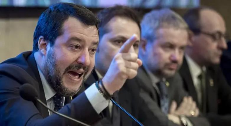 Salvini: "Scandalosa l'inchiesta dei magistrati sugli ospedali in trincea"
