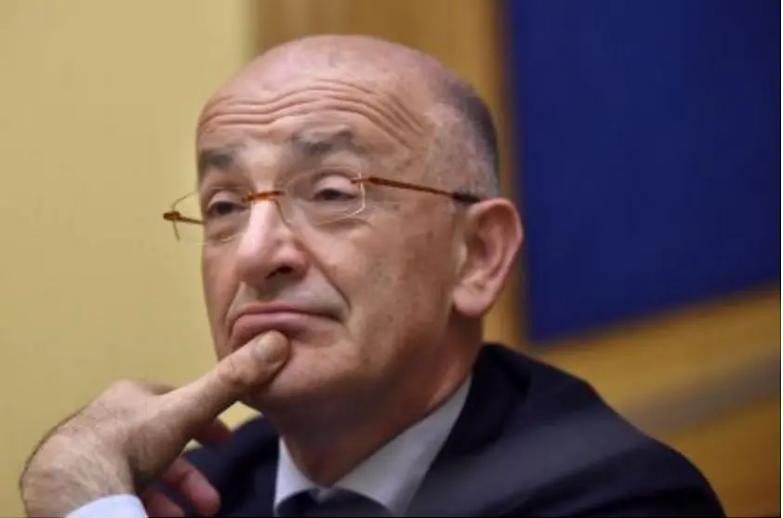 Paolo Sisto: &laquo;Queste intercettazioni sono una barbarie incostituzionale&raquo;