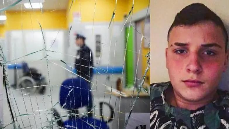 Il pap&agrave; del 15enne ucciso: "E' stata un'esecuzione, aveva un colpo alla nuca"