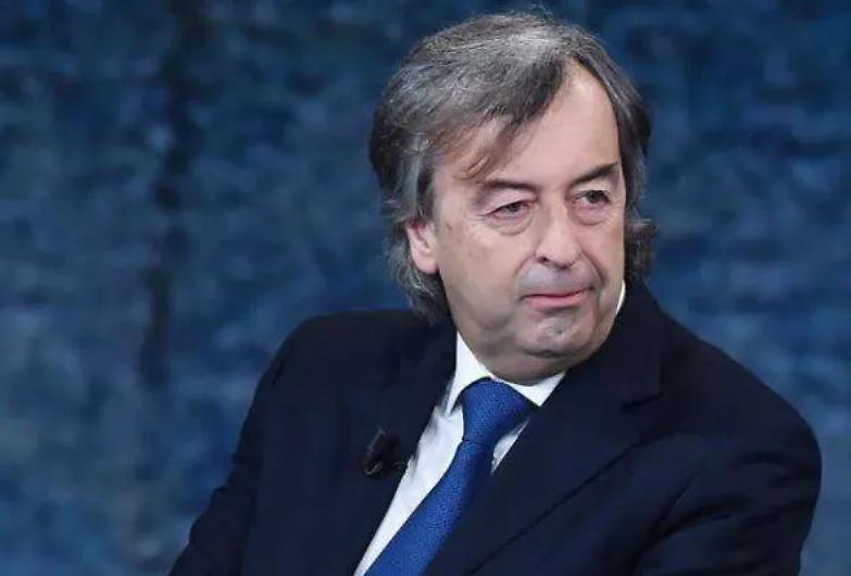 Burioni contro il sindaco Nardella: "Musei gratis? Il Coronavirus ringrazia"