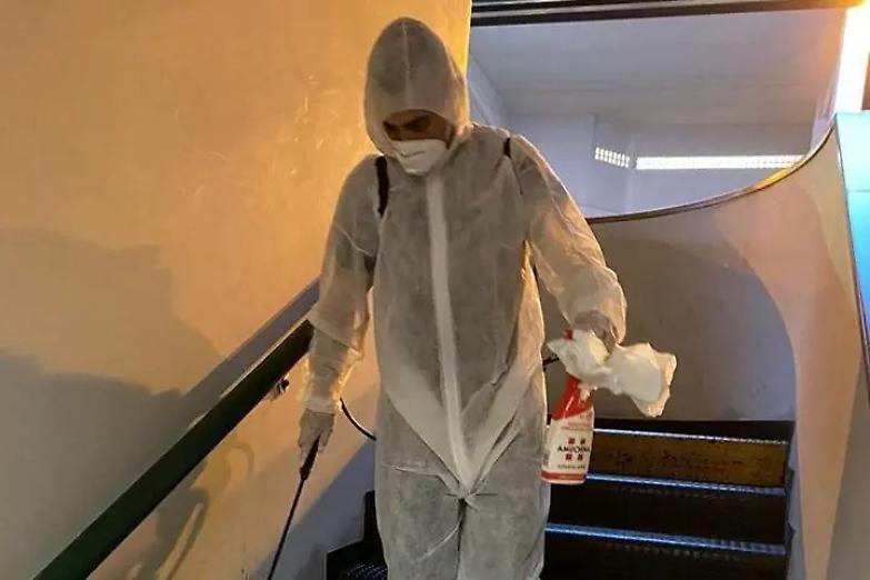 "Noi avvocati di Napoli i pi&ugrave; colpiti dal virus. Ora sospendere le udienze"