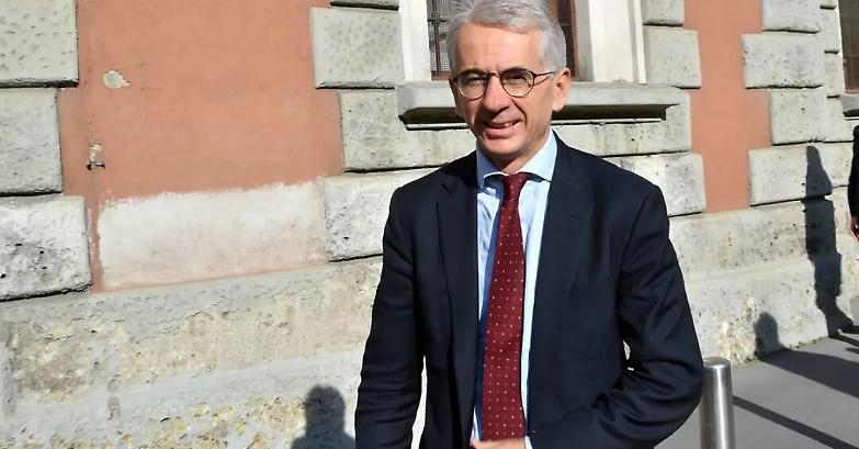 Il caso Ferri davanti alla Consulta: &laquo;Quelle intercettazioni sono illegittime&raquo;