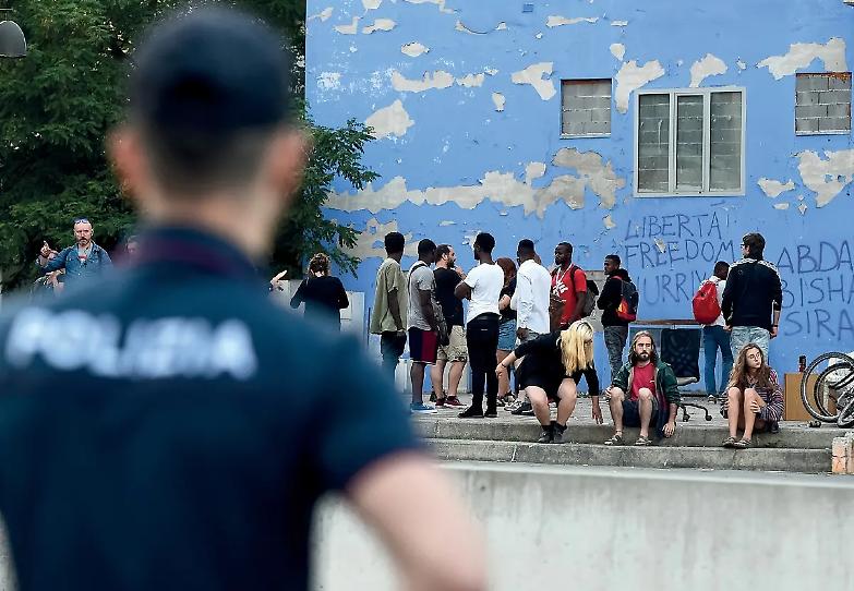 Loretta Malan: &laquo;Altro che sicurezza, con i decreti gli immigrati finiscono in strada&raquo;