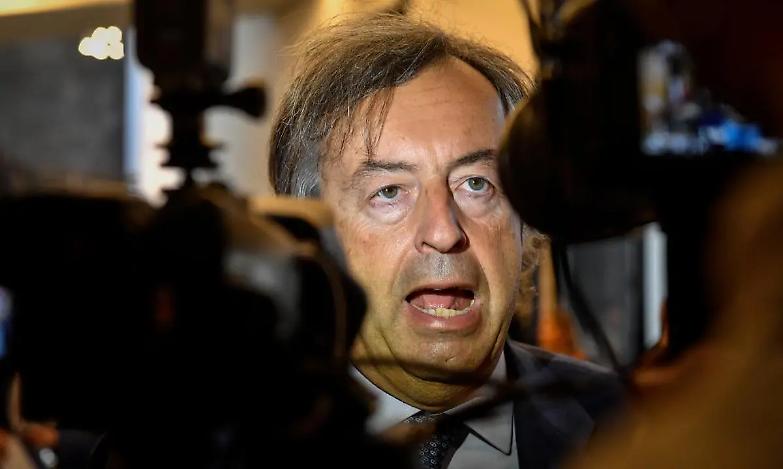 "Tra dieci giorni i primi effetti delle misure restrittive. Che errore parlare di banale influenza".