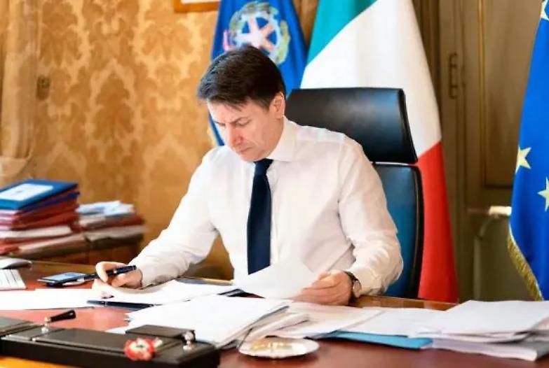 In attesa della "fase 2". Tra proclami, dubbi e rischi democratici