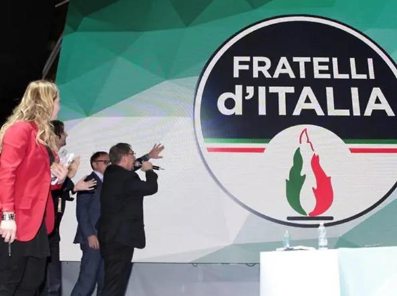 FdI contro i domiciliari al mafioso malato. Cos&igrave; l'ergastolo diventa condanna a morte.