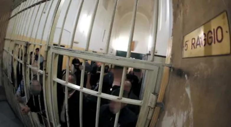 La vita del detenuto vale come la nostra Diamo i domiciliari a chi non &egrave; pericoloso