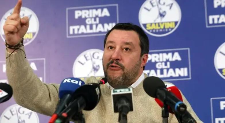 Salvini telefona a Mattarella: &laquo;Da Conte minacce, roba da regime sudamericano&raquo;