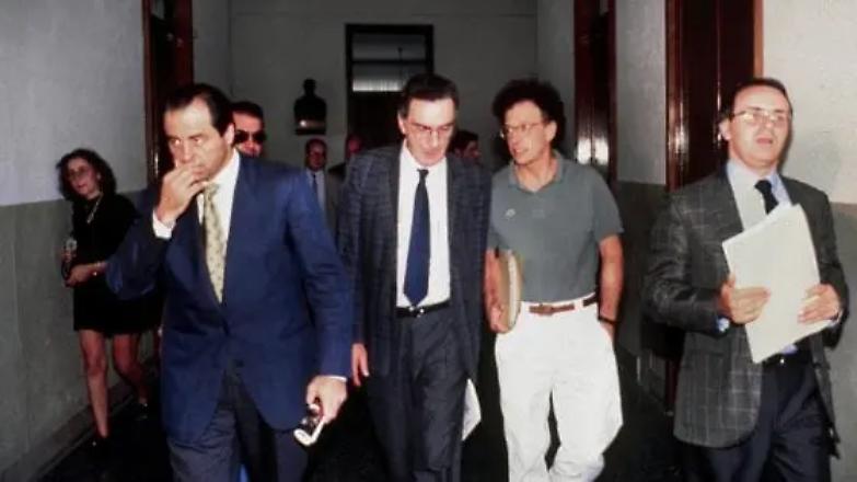 "Magistrati e virologi hanno preso il potere". Parola di Giovanni Minoli