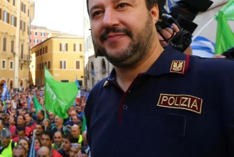 Poliziotto ucciso, Salvini: &laquo;I rom arrestati restino in galera fino alla fine dei loro giorni&raquo;