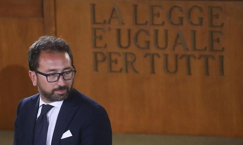 Il Cnf a Bonafede: &laquo;&Egrave; tempo che riparta la giustizia&raquo;