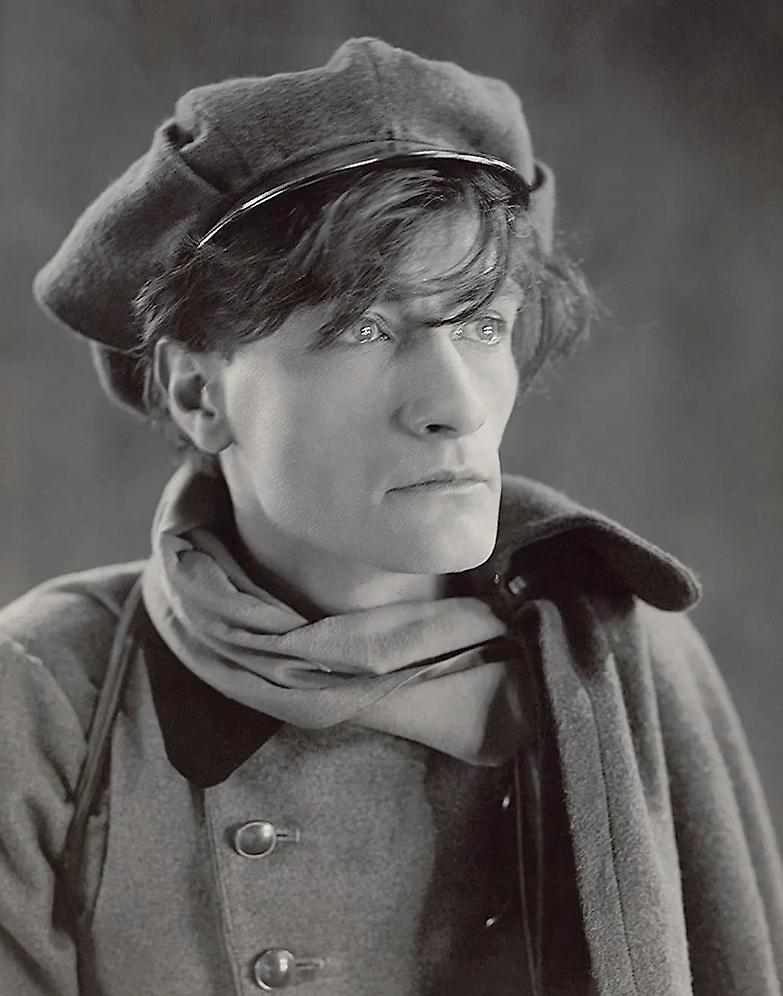 Il teatro totale di Antonin Artaud: l&rsquo;ultimo genio ribelle della scena