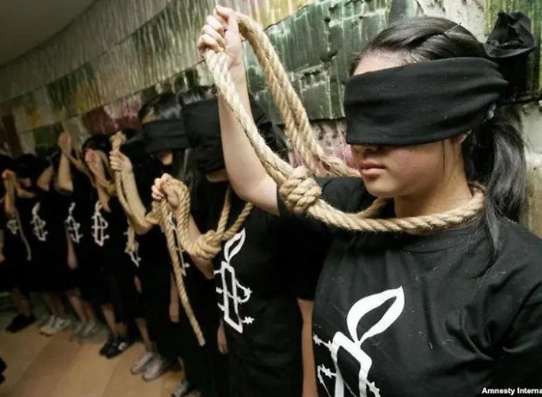 Covid non ferma il boia, prima sentenza di morte via zoom a Singapore