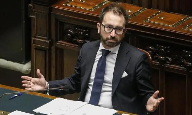 Il software "spia" denunciato da Report &egrave; sicuro. Parola dell&rsquo;allora ministro Bonafede