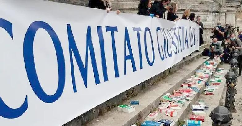 L'urlo dell'avvocatura: &laquo;Senza avvocati muore la Giustizia e insieme a lei muore anche il Paese&raquo;