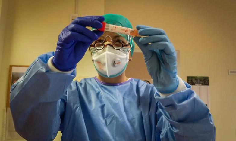 Scende sotto i 40mila il numero delle persone positive