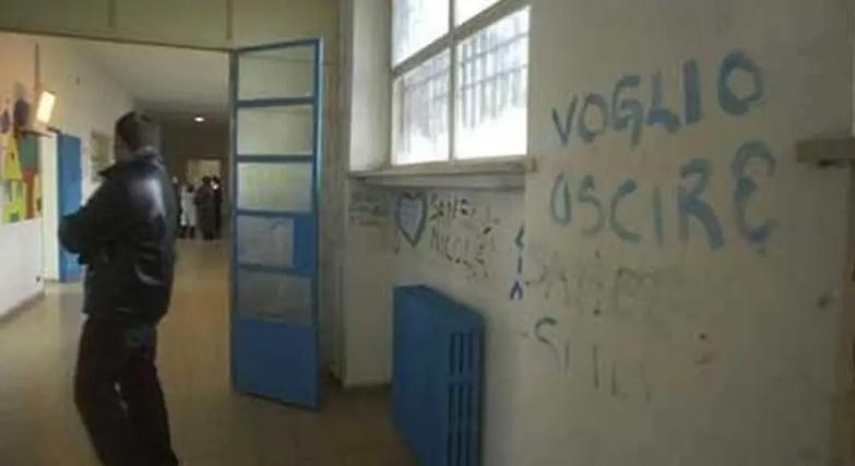 Airola, tablet utilizzati da minori per chat porno: era una fake news