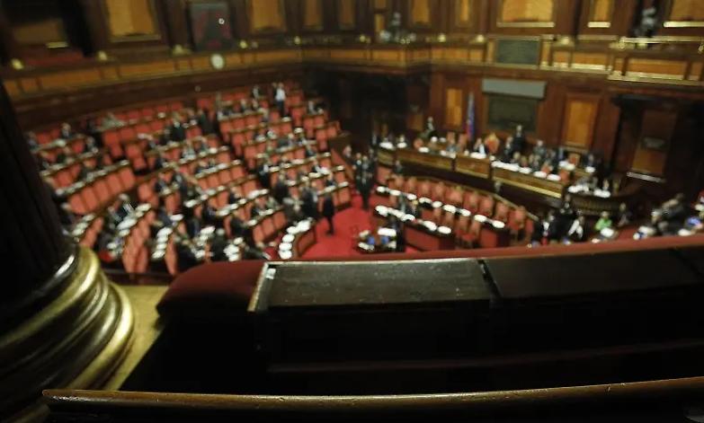 La maggioranza scricchiola: in Senato prove generali di crisi