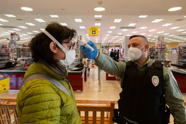 Ancora 24 morti per covid, ma &egrave; il dato pi&ugrave; basso da marzo