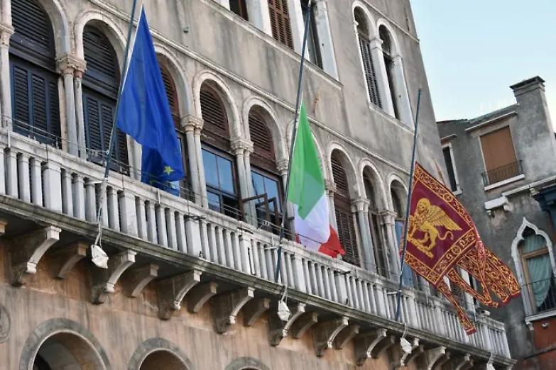 Il grido dell'avvocatura di Venezia: "L'Italia riparte la giustizia &egrave; ferma"