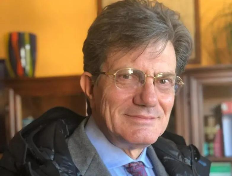 Brutale aggressione ai danni di un avvocato, sospetti su un 70enne: aveva perso una causa contro di lui